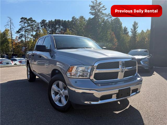 2022 RAM 1500 Classic SLT (Stk: P552) in Pembroke - Image 1 of 18