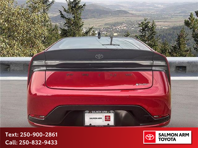 2026 Toyota Prius Plug-In Hybrid XSE (Stk: SATPP057494) in Salmon Arm - Image 5 of 25