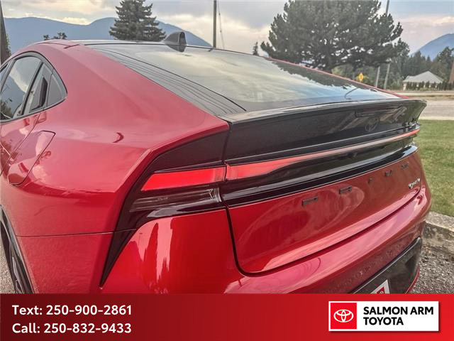 2026 Toyota Prius Plug-In Hybrid XSE (Stk: SATPP057494) in Salmon Arm - Image 11 of 25