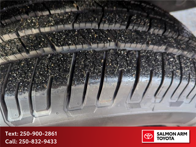 2021 Toyota 4Runner Base (Stk: S08264P) in Salmon Arm - Image 7 of 25