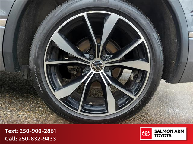 2022 Volkswagen Tiguan Highline R-Line (Stk: S98232P) in Salmon Arm - Image 6 of 24