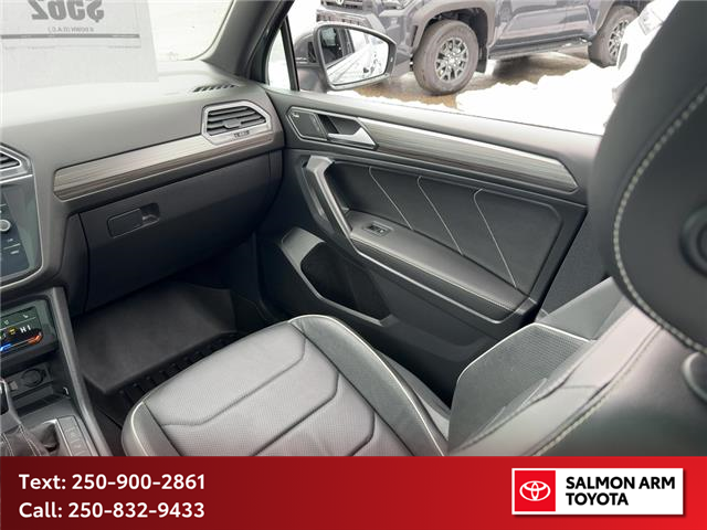 2022 Volkswagen Tiguan Highline R-Line (Stk: S98232P) in Salmon Arm - Image 24 of 24