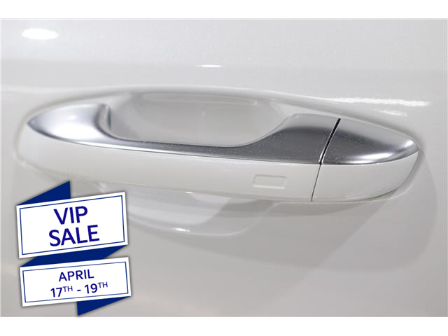 2023 Kia Niro EV Limited w/Snow White Pearl & Grey Exterior (Stk: 24771) in Edmonton - Image 8 of 30