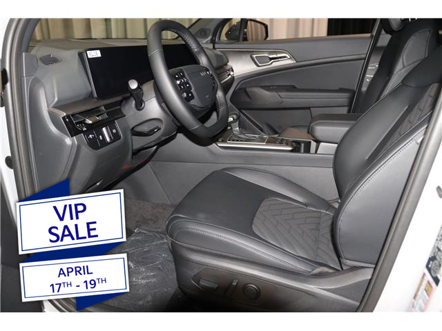 2026 Kia Sportage X-Line Limited w/Black Interior (Stk: 27005) in Edmonton - Image 13 of 34