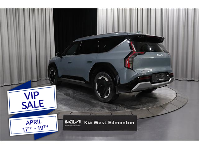 2026 Kia EV9 Land w/Premium Package (Stk: 27001) in Edmonton - Image 4 of 28