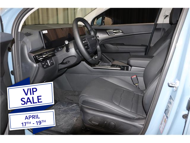 2026 Kia Sportage EX Premium w/Black Interior (Stk: 27129) in Edmonton - Image 11 of 28