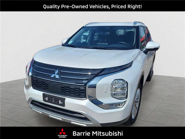 2024 Mitsubishi Outlander  (Stk: 00861) in Barrie - Image 1 of 49