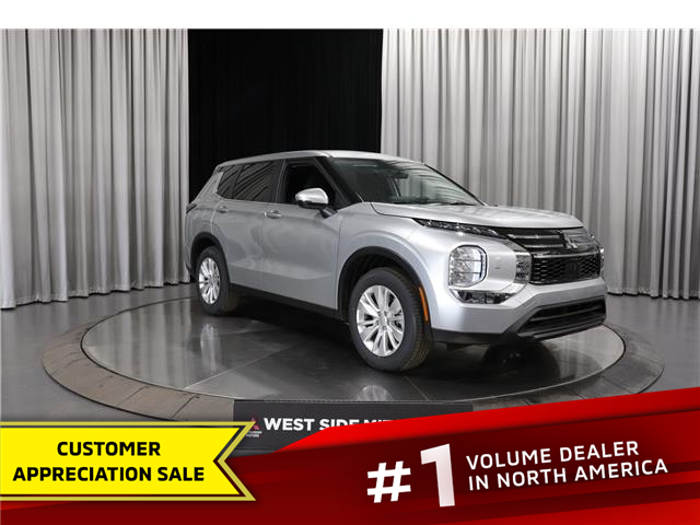 2026 Mitsubishi Outlander SE (Stk: T26548) in Edmonton - Image 1 of 30