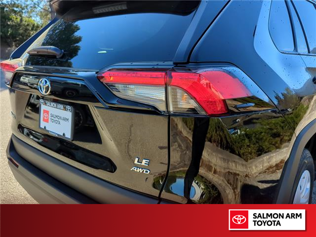 2025 Toyota RAV4 LE (Stk: S10785P) in Salmon Arm - Image 11 of 25