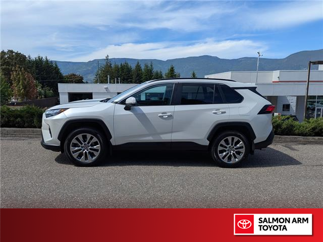 2022 Toyota RAV4 XLE (Stk: S71479T) in Salmon Arm - Image 3 of 25