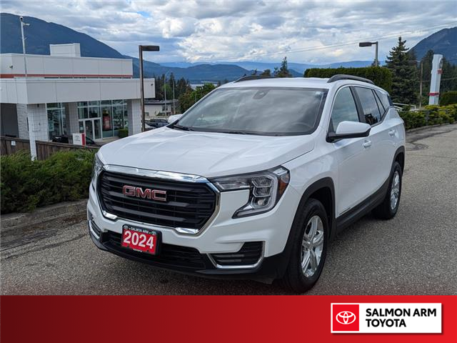 2024 GMC Terrain SLE (Stk: S42569P) in Salmon Arm - Image 1 of 25
