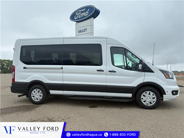 2024 Ford Transit-350 Passenger XLT (Stk: U21940) in Hague - Image 1 of 14