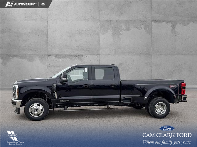 2026 Ford F-350 Lariat (Stk: 26T0556) in Red Deer - Image 3 of 24