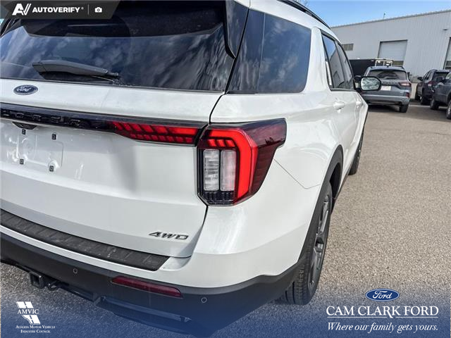 2026 Ford Explorer ST-Line (Stk: 26S5378) in Red Deer - Image 11 of 25