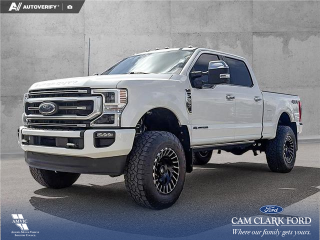 2022 Ford F-350 Platinum (Stk: P7048) in Olds - Image 1 of 25