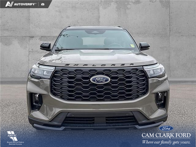 2026 Ford Explorer ST-Line (Stk: 26S5890) in Red Deer - Image 2 of 25