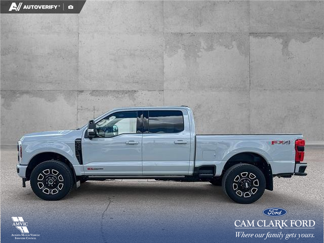 2025 Ford F-350 Platinum (Stk: P7071) in Olds - Image 3 of 25