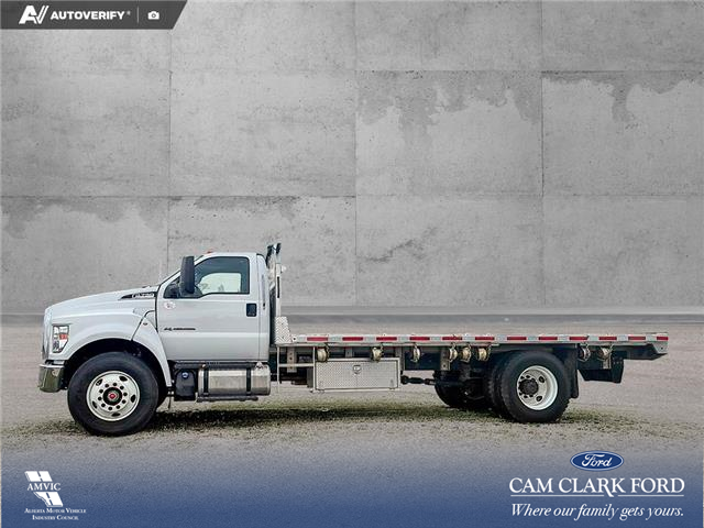 2023 Ford F-750 Diesel Base (Stk: P7064) in Olds - Image 3 of 24 2023 Ford F-750 Diesel Base (Stk: P7064) in Olds - Image 3 of 24