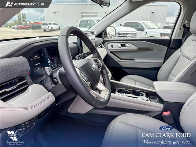 2026 Ford Explorer Active (Stk: 26S5879) in Red Deer - Image 13 of 25