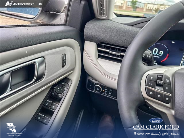 2026 Ford Explorer Active (Stk: 26S5879) in Red Deer - Image 17 of 25