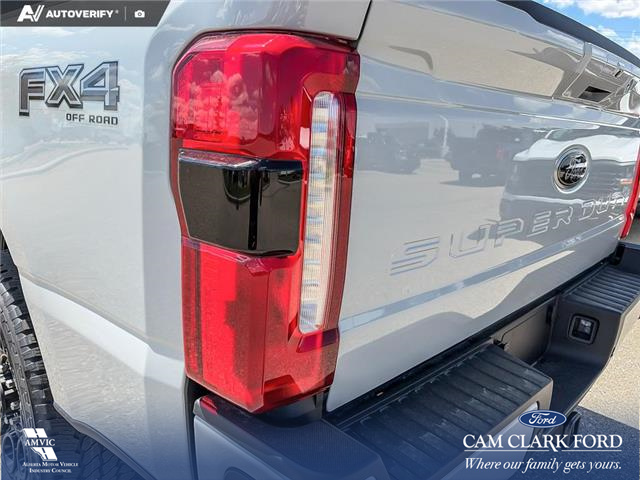 2026 Ford F-350 Lariat (Stk: 26AT9684) in Airdrie - Image 11 of 25