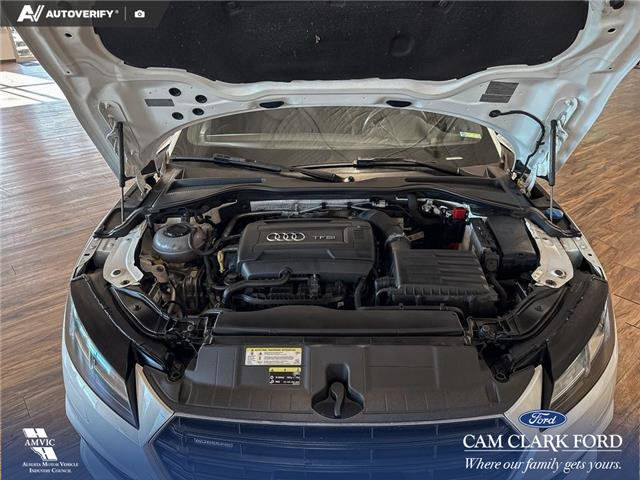2018 Audi TT 2.0T (Stk: P15249) in Airdrie - Image 9 of 22