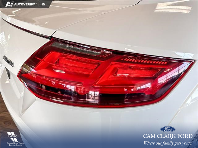 2018 Audi TT 2.0T (Stk: P15249) in Airdrie - Image 10 of 22