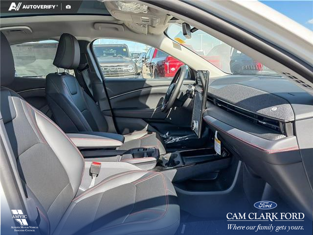 2026 Ford Mustang Mach-E Premium (Stk: 26AS8952) in Airdrie - Image 21 of 24