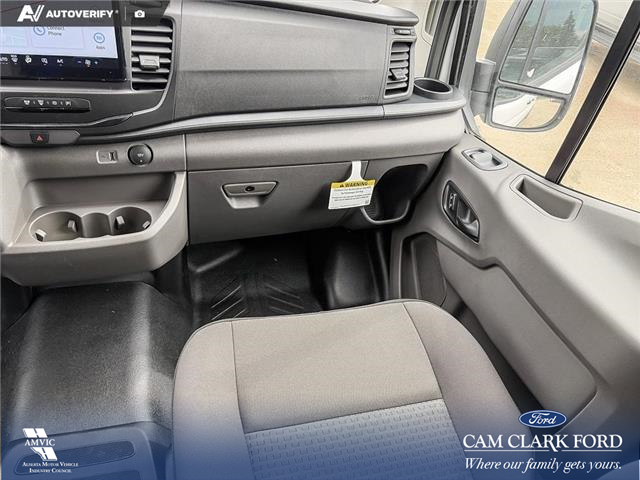 2025 Ford Transit-150 Cargo Base (Stk: 25AT1812) in Airdrie - Image 25 of 25