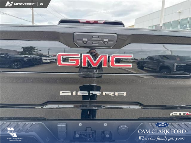 2023 GMC Sierra 3500HD AT4 (Stk: P7061) in Olds - Image 9 of 25