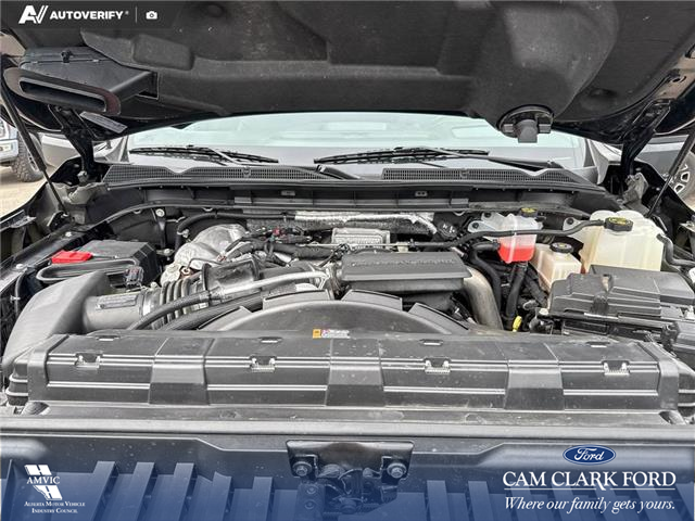 2023 GMC Sierra 3500HD AT4 (Stk: P7061) in Olds - Image 10 of 25