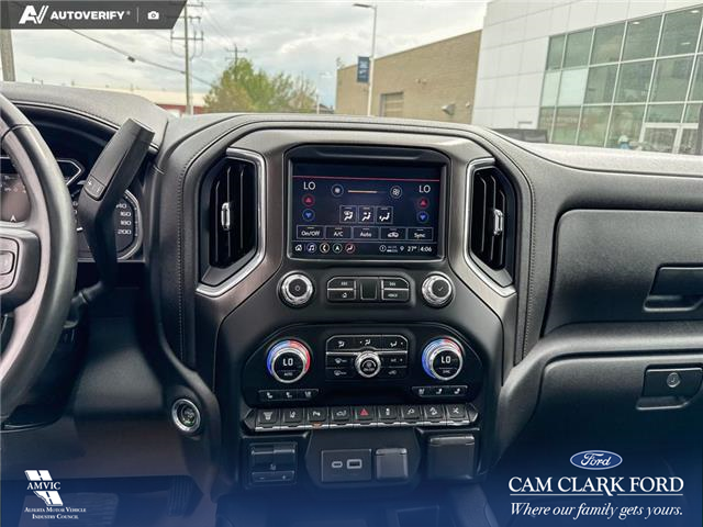 2023 GMC Sierra 3500HD AT4 (Stk: P7061) in Olds - Image 19 of 25