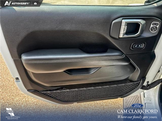 2020 Jeep Wrangler Unlimited Sahara (Stk: P1259) in Innisfail - Image 7 of 19