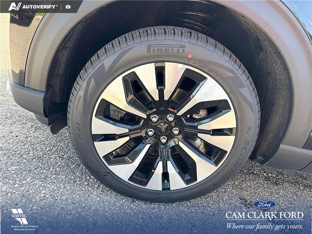 2026 Ford Explorer Platinum (Stk: 26S4546) in Red Deer - Image 6 of 25