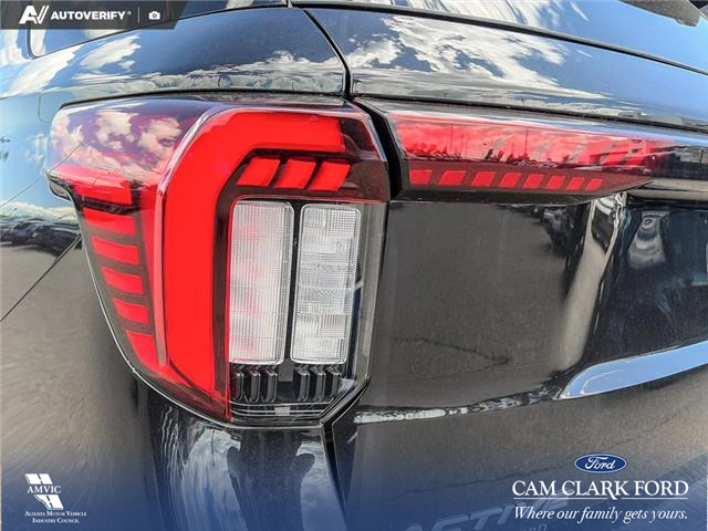 2026 Ford Explorer Active (Stk: 26AS9569) in Airdrie - Image 11 of 25