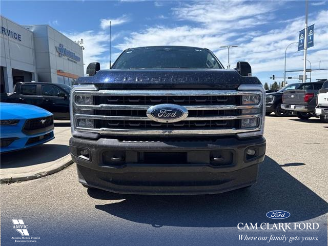 2024 Ford F-350 King Ranch (Stk: P7121) in Olds - Image 2 of 5