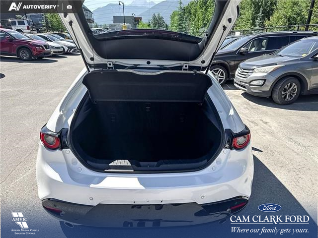 2024 Mazda Mazda3 Sport GT (Stk: P1689) in Canmore - Image 12 of 27