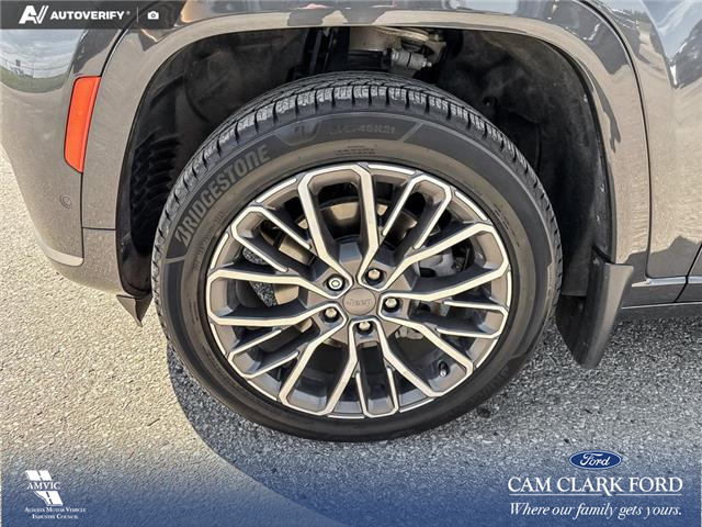 2023 Jeep Grand Cherokee L Summit (Stk: P1274) in Innisfail - Image 19 of 20