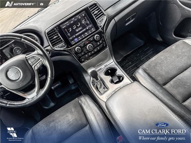 2020 Jeep Grand Cherokee Laredo (Stk: P1244) in Innisfail - Image 12 of 17