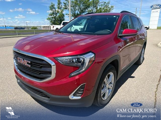 2021 GMC Terrain SLE (Stk: P15305) in Airdrie - Image 1 of 7