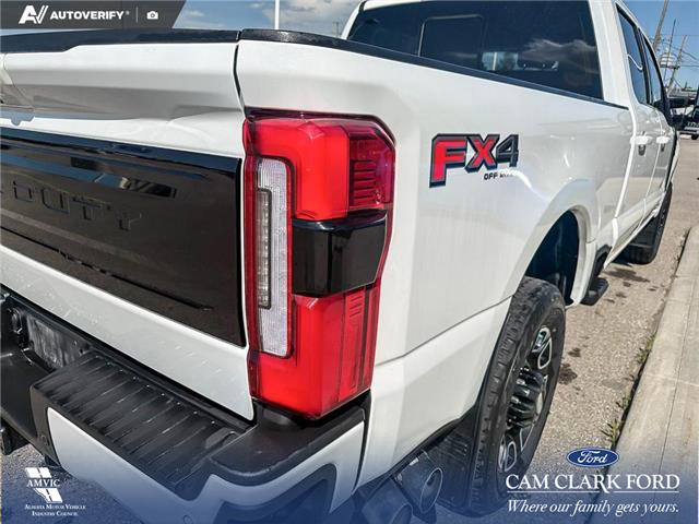 2025 Ford F-350 Platinum (Stk: P7116) in Olds - Image 10 of 24