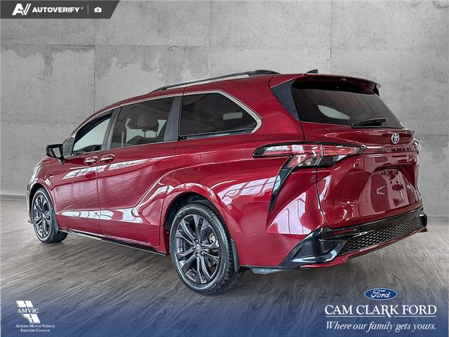 2024 Toyota Sienna XSE 7-Passenger (Stk: P15275) in Airdrie - Image 4 of 25