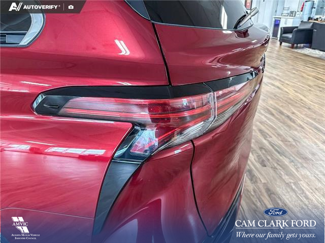2024 Toyota Sienna XSE 7-Passenger (Stk: P15275) in Airdrie - Image 11 of 25