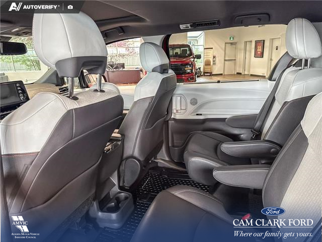 2024 Toyota Sienna XSE 7-Passenger (Stk: P15275) in Airdrie - Image 23 of 25