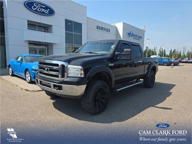 2005 Ford F-350 Lariat (Stk: P7115) in Olds - Image 1 of 5