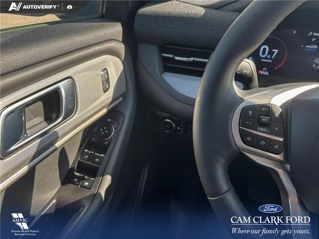 2026 Ford Explorer Active (Stk: 26S3987) in Olds - Image 17 of 25