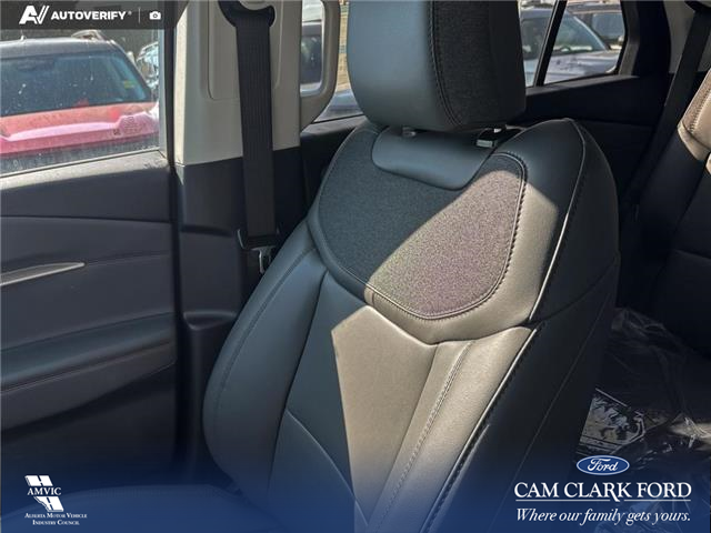 2026 Ford Explorer Active (Stk: 26S3987) in Olds - Image 20 of 25