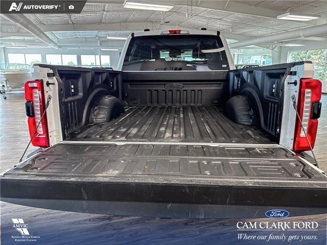 2026 Ford F-350 Lariat (Stk: P15281) in Airdrie - Image 12 of 24