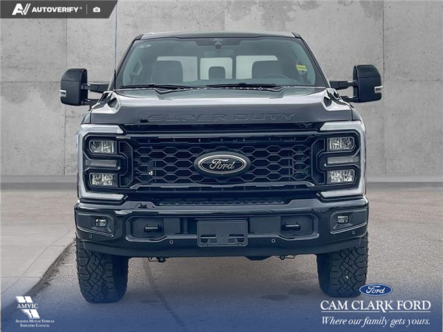 2026 Ford F-350 Lariat (Stk: 26T0089) in Olds - Image 2 of 25 2026 Ford F-350 Lariat (Stk: 26T0089) in Olds - Image 2 of 25