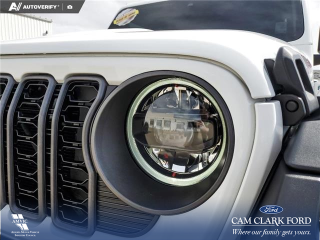 2024 Jeep Wrangler Rubicon (Stk: U38037) in Red Deer - Image 8 of 24